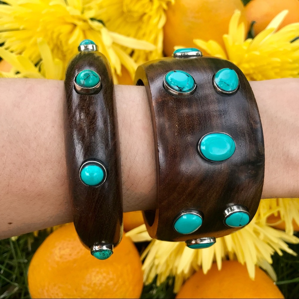 Widen bangle set with genuine turquoise from Asia
